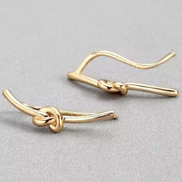 everrealli Jewelry - Gold Tone love Knot Ear Climber Sweep Earrings